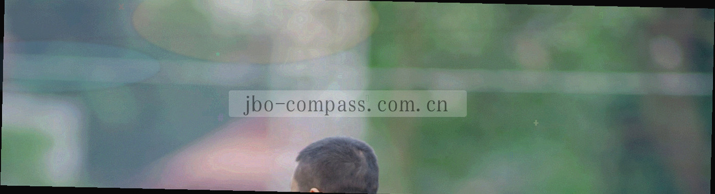 浅色底上并列的方角线框与坐标刻度，构成规则与边界的抽象图示